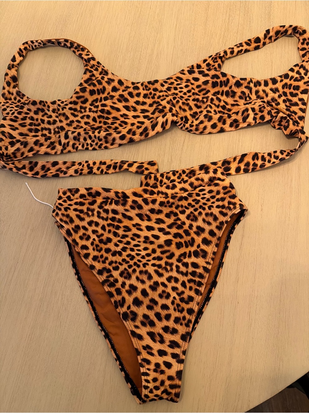 Monday Swimwear Jaguar Jamaica Top Riviera Bikini Set L Top / Medium Bottom